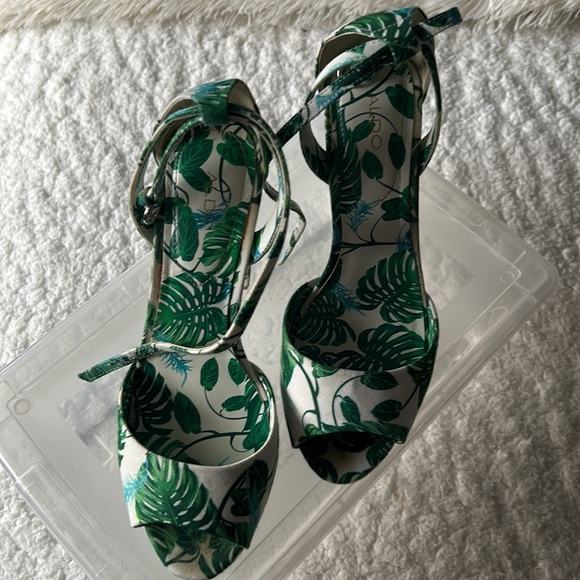 Aldo sandals - Picture 2 of 5